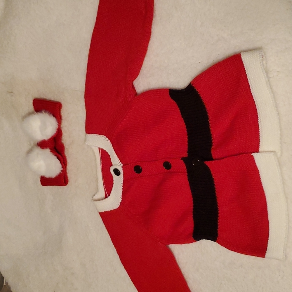 Christmas overwear with matching bow